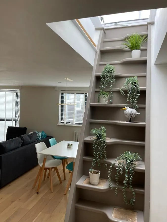 Lovely Modern Apartment In The Lanes Brighton